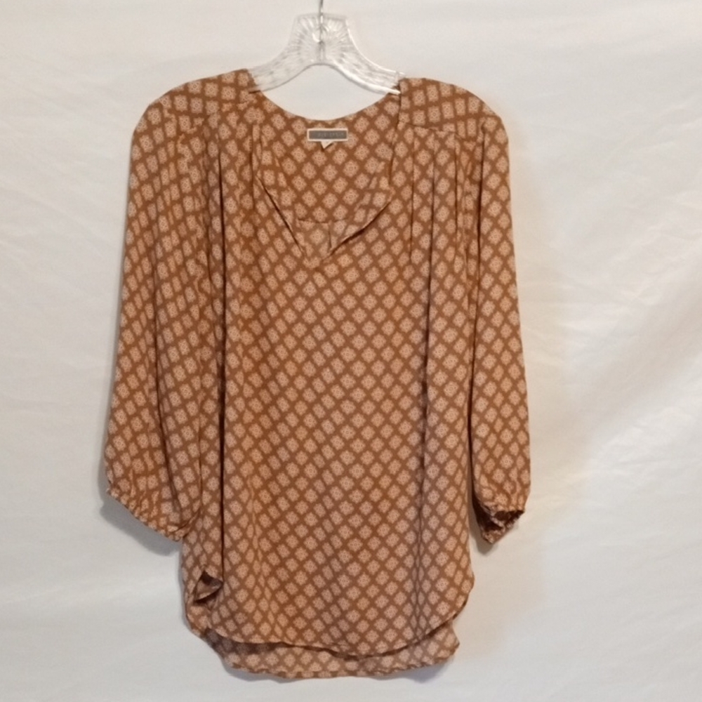 Pleione Brown Geometric Blouse